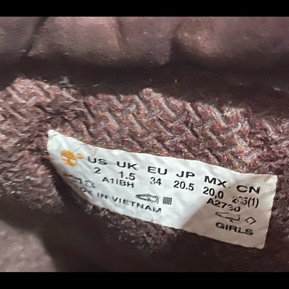 Timberland Kids Boots 🥾 Size 2 - Picture 13 of 13